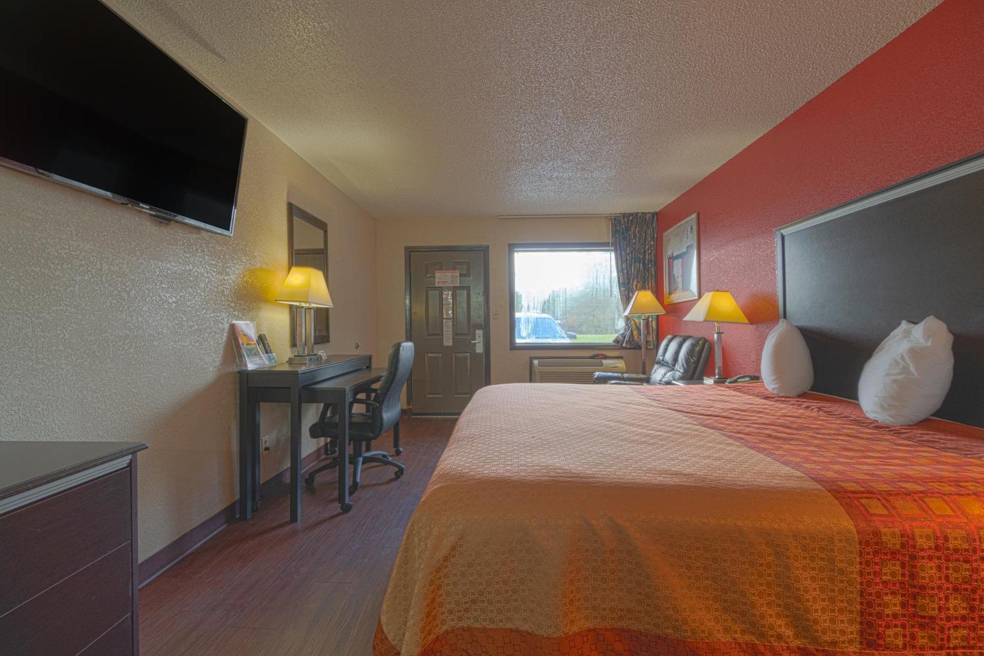 Regency Inn&Suites Bay City Exterior foto