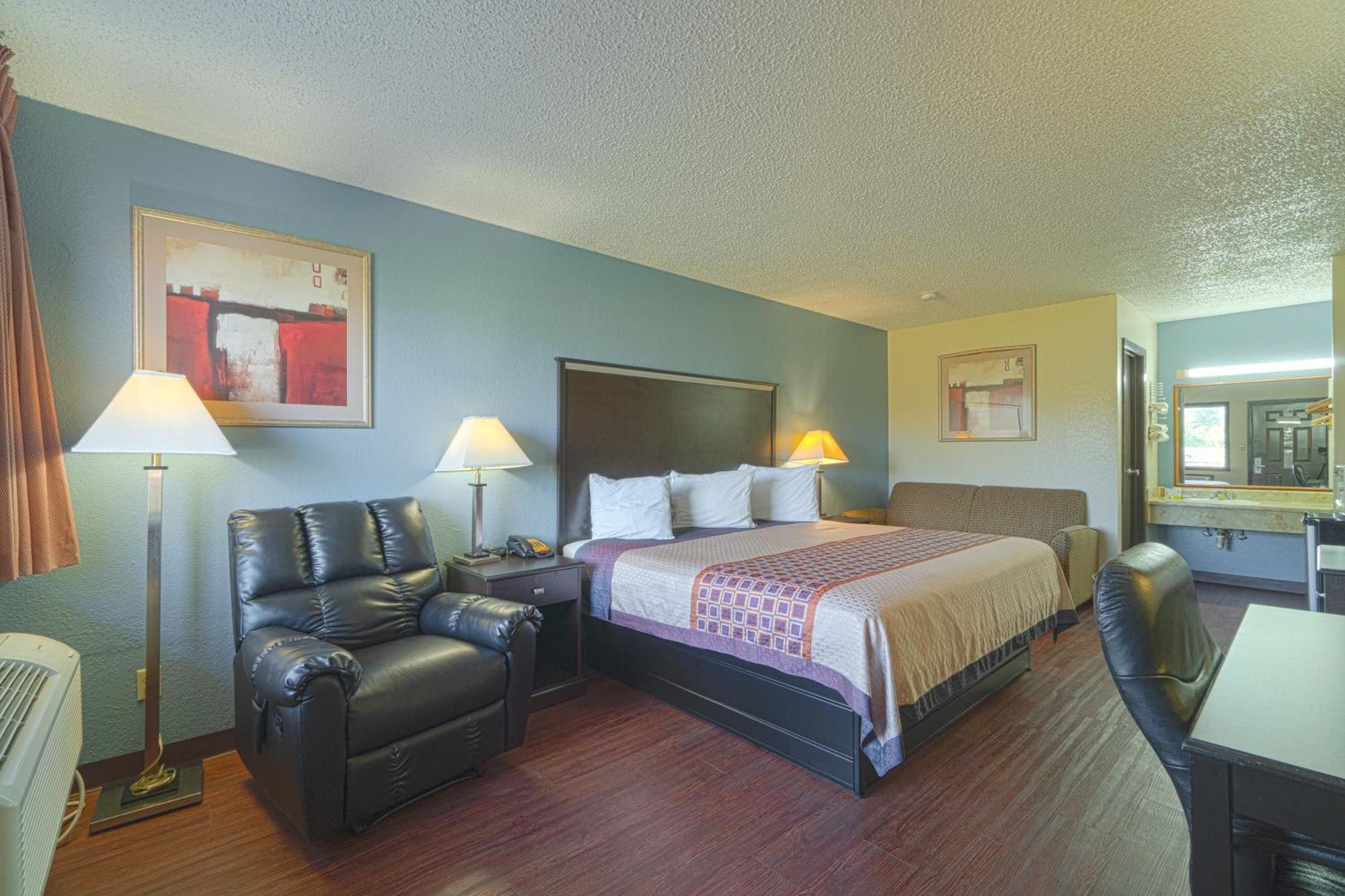 Regency Inn&Suites Bay City Exterior foto